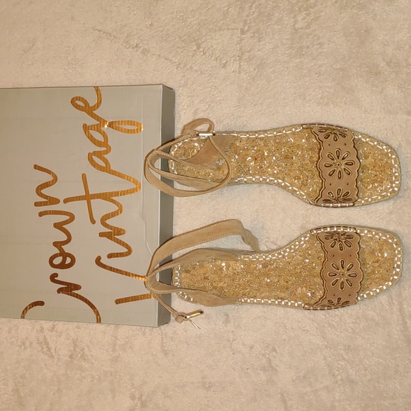 ๐ฃCROWN VINTAGE Fentisa Espadrille in Warmest Buff๐ป Cool beans Sandals - Picture 3 of 8